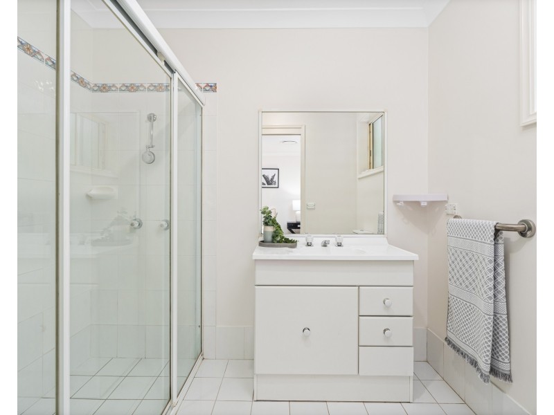 2a Narambi Road, Buff Point NSW 2262