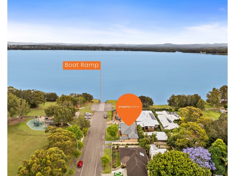 2a Narambi Road, Buff Point NSW 2262