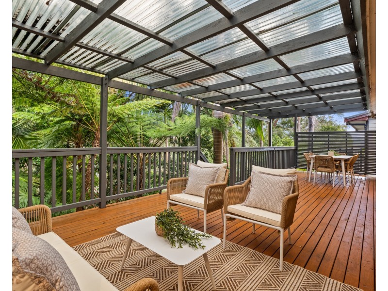 128 Berrys Head Road, Wyoming NSW 2250