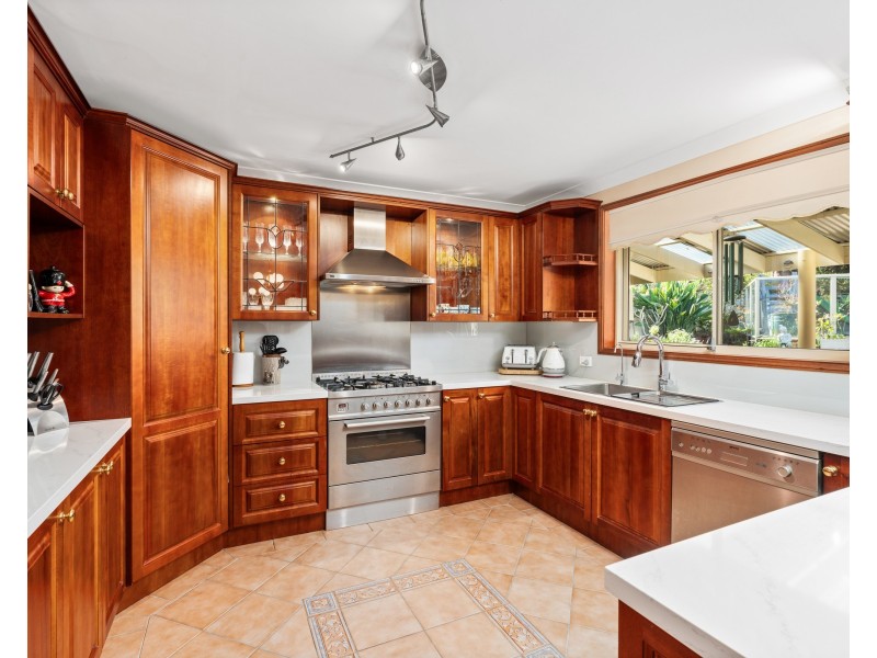 12 Robusta Close, Erina NSW 2250