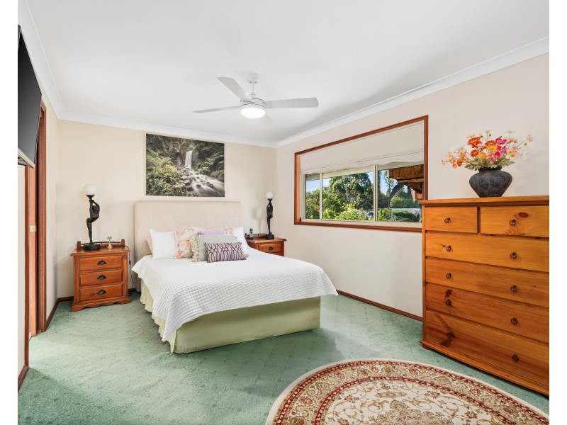 12 Robusta Close, Erina NSW 2250