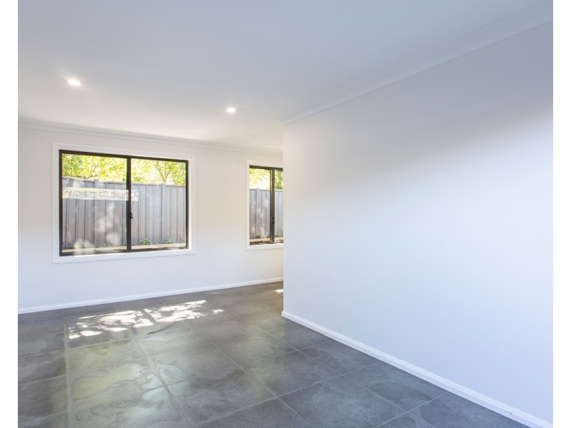 5a Bottlebrush Close, Wyoming NSW 2250