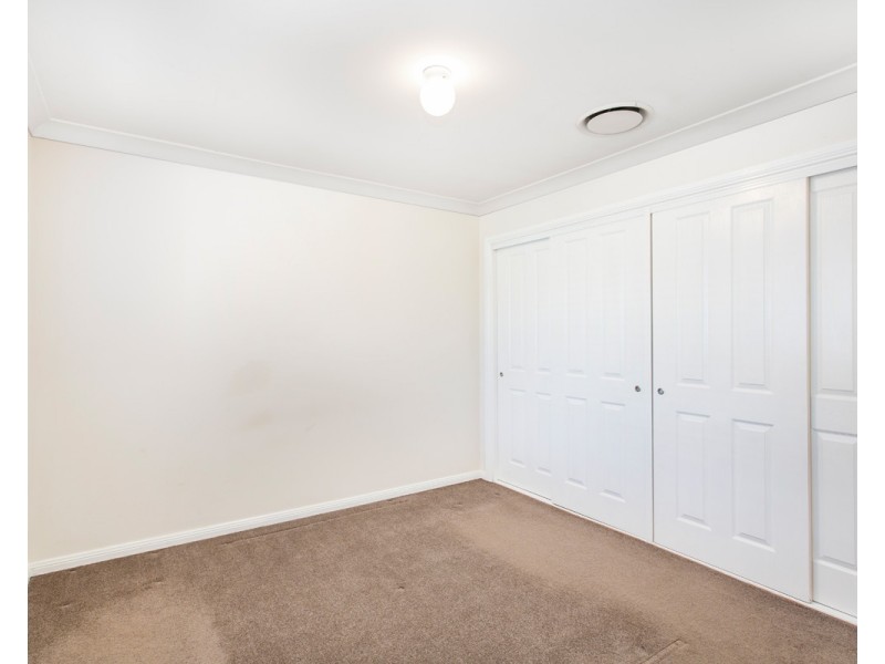 1/156 Albany Street, Point Frederick NSW 2250