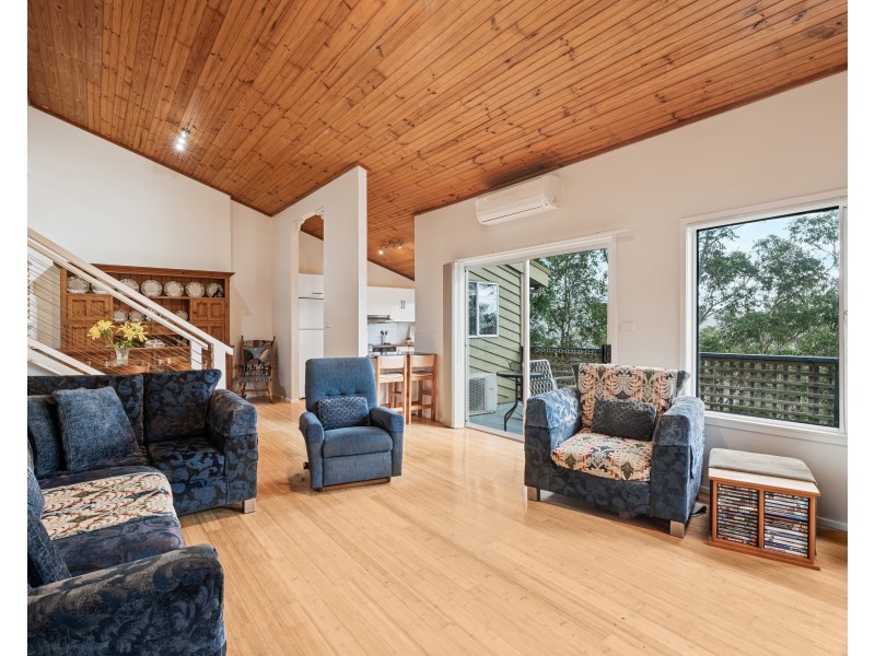 33 Alison Road, Springfield NSW 2250