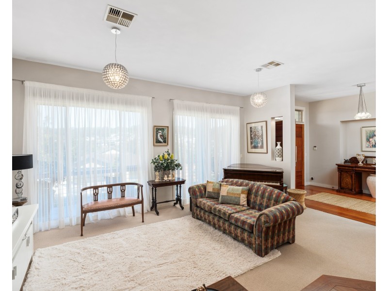 4 Ridgeview Close, Terrigal NSW 2260