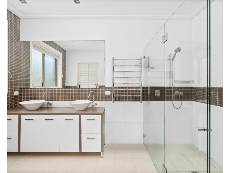 4 Ridgeview Close, Terrigal NSW 2260