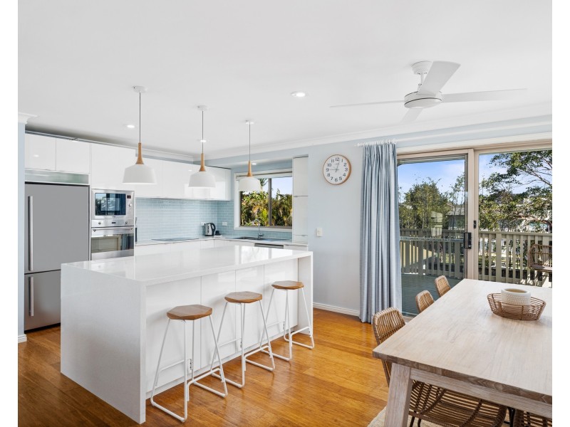 9 Bondi Road, The Entrance North NSW 2261