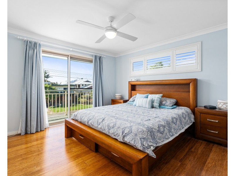 9 Bondi Road, The Entrance North NSW 2261