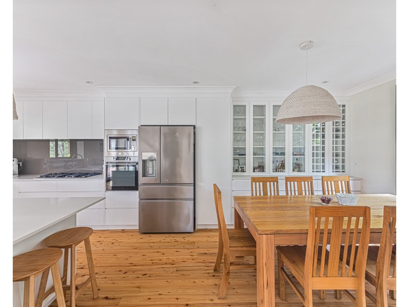 55 Easter Parade, North Avoca NSW 2260