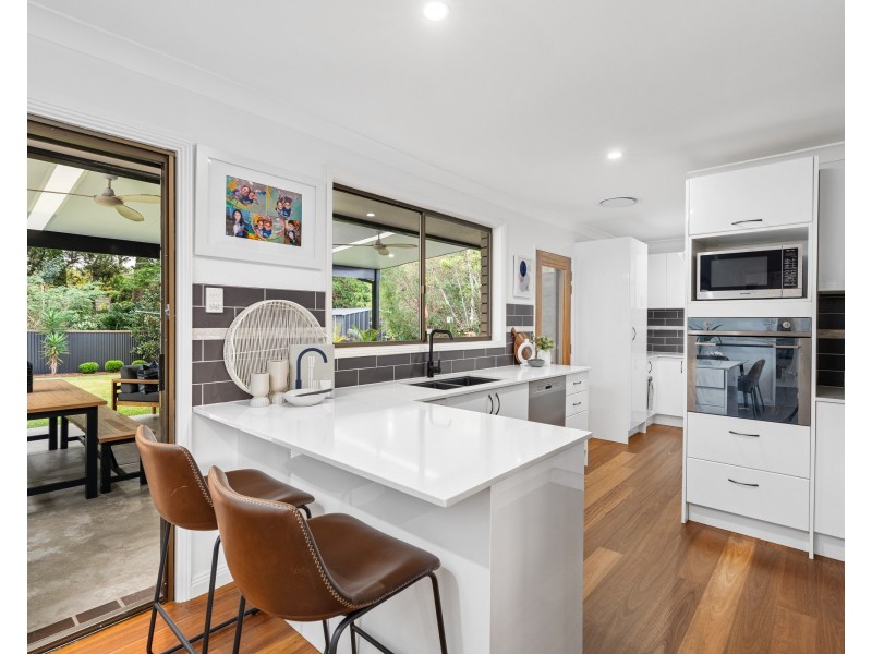 15 Unwin Close, Narara NSW 2250