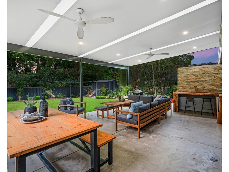 15 Unwin Close, Narara NSW 2250