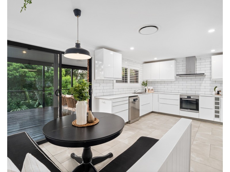 7 Mindaree Avenue, Wyoming NSW 2250