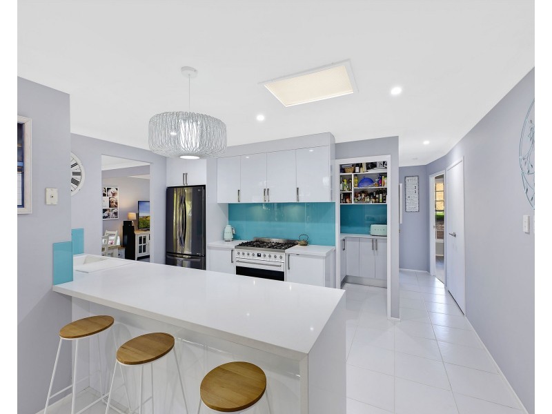83 Gilda Drive, Narara NSW 2250
