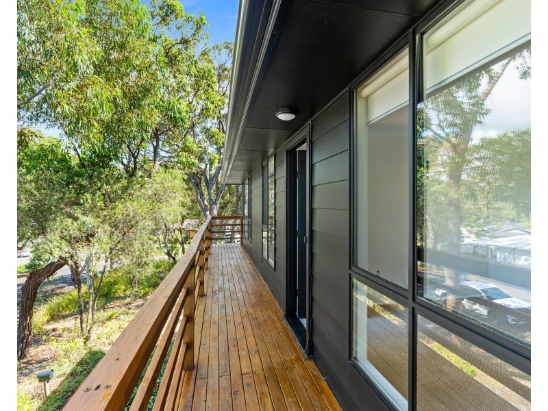 19 Dillon Road, Wamberal NSW 2260