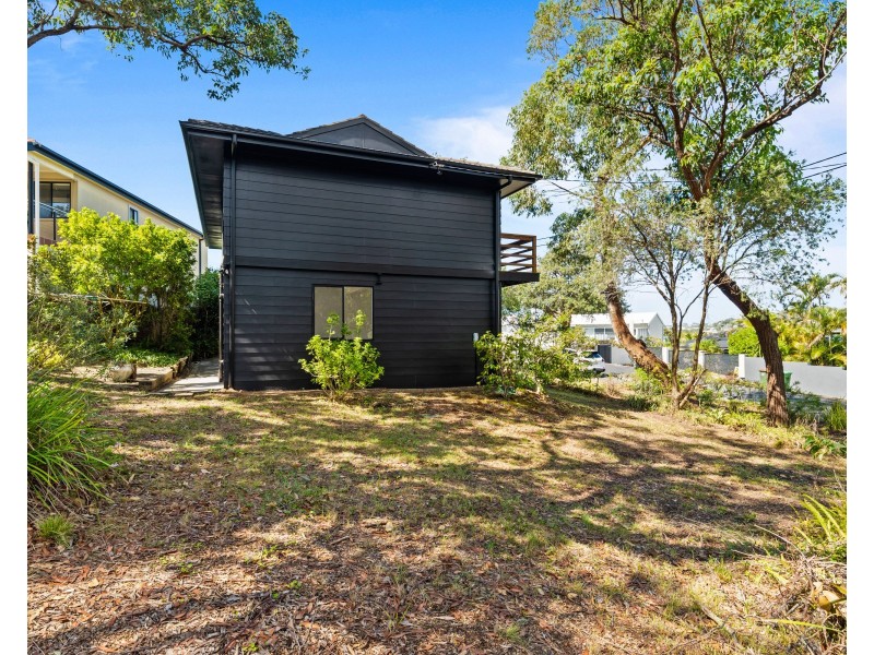 19 Dillon Road, Wamberal NSW 2260