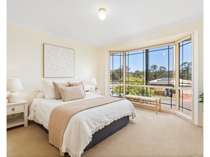 2 Cypress Close, Springfield NSW 2250