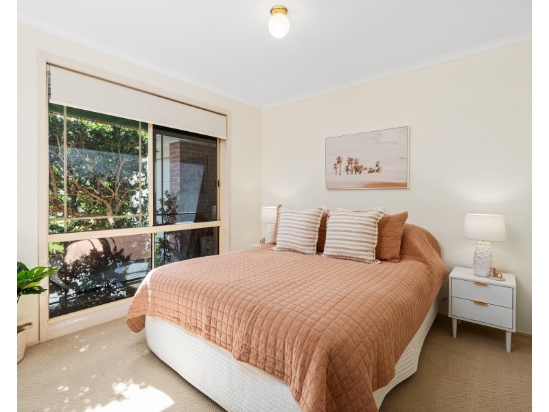 2 Cypress Close, Springfield NSW 2250