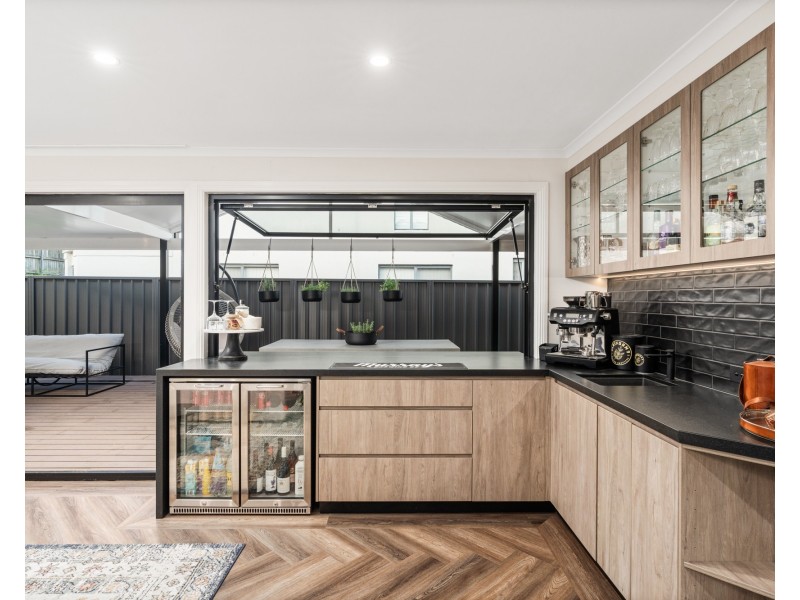 221 Woodbury Park Drive, Mardi NSW 2259