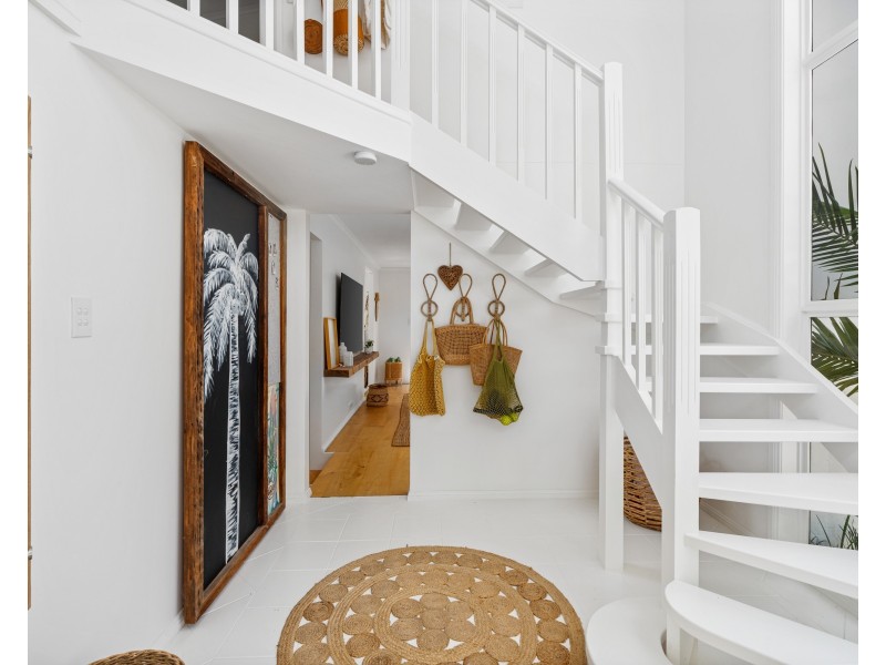 60 Oceano Street, Copacabana NSW 2251