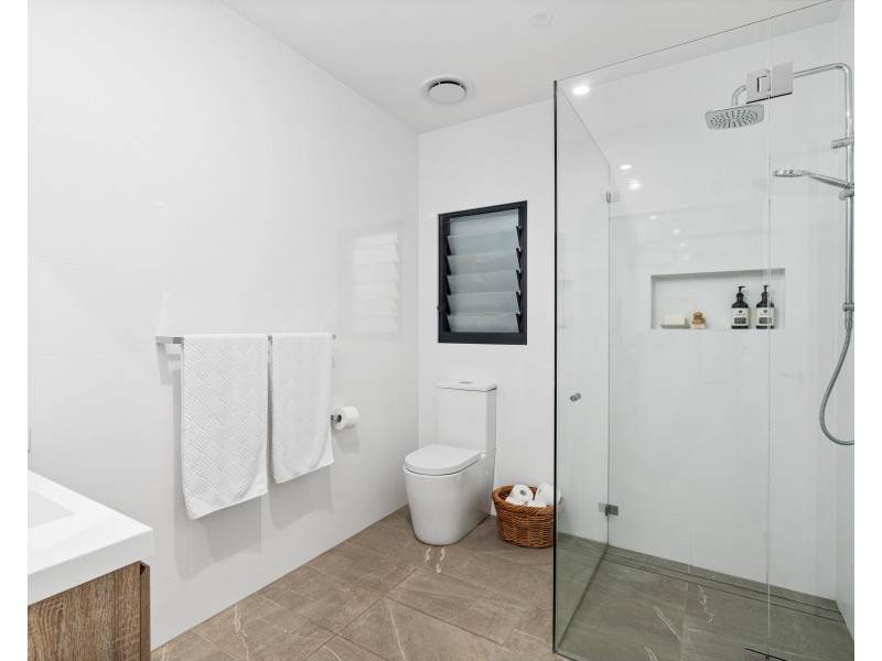 5/13 Caldwell Close, Green Point NSW 2251