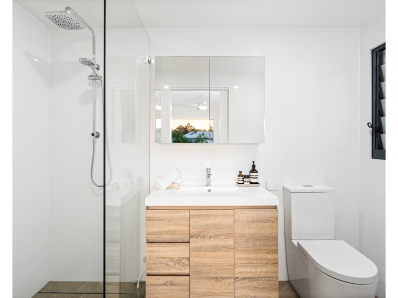 5/13 Caldwell Close, Green Point NSW 2251