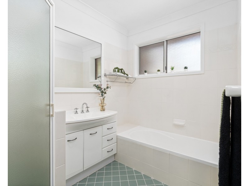 46 Barree Avenue, Narara NSW 2250