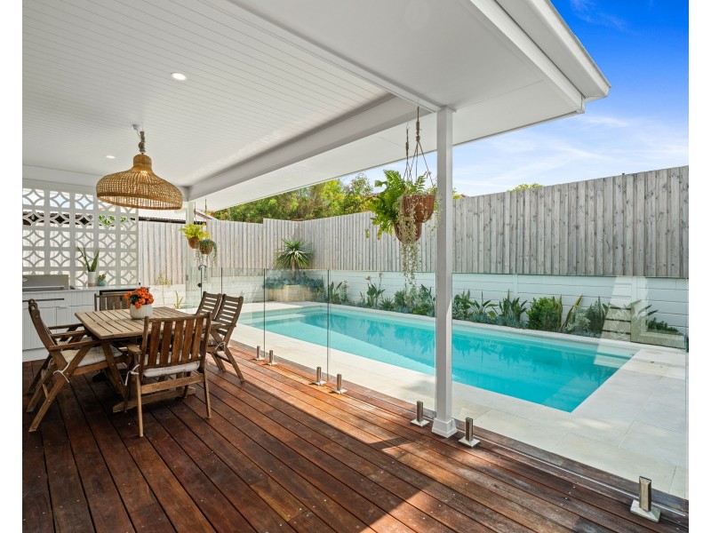 20a Frederick Street, Point Frederick NSW 2250