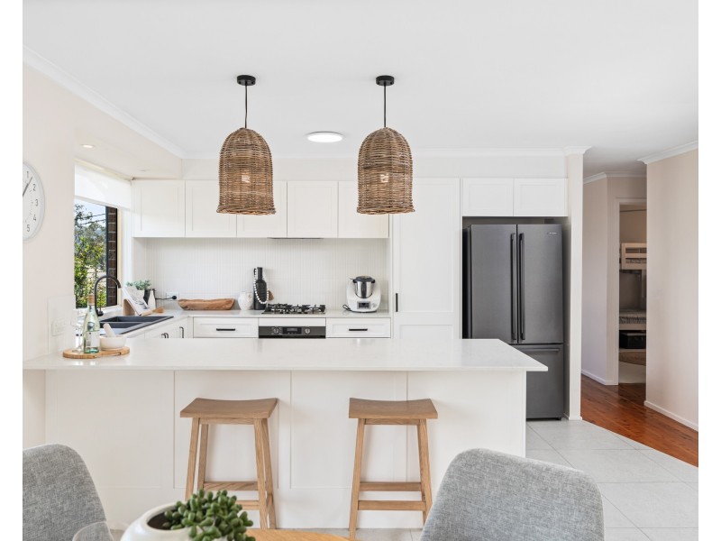 5 Digby Road, Springfield NSW 2250