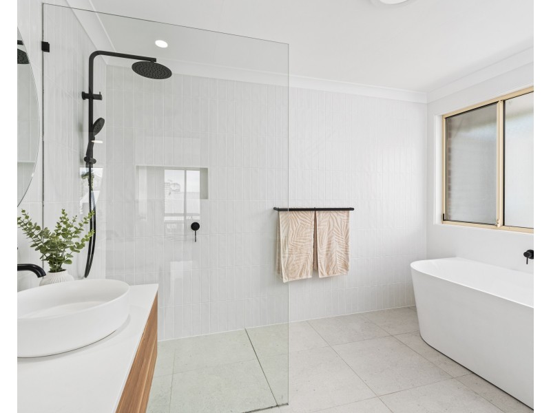 5 Digby Road, Springfield NSW 2250