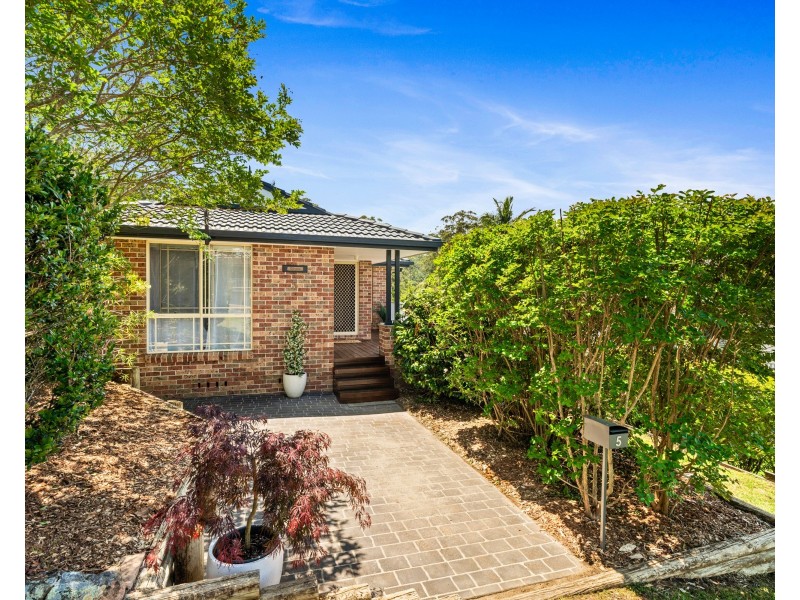 5 Digby Road, Springfield NSW 2250