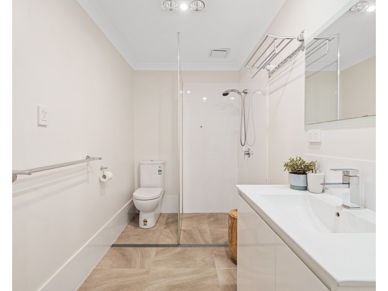 11 Lemon Tree Street, Wyoming NSW 2250