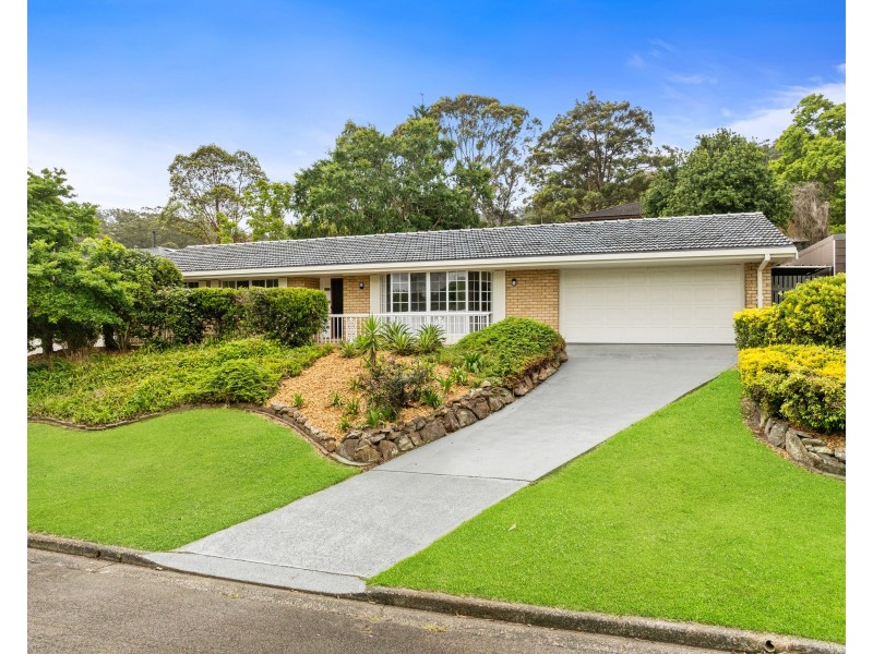 9 Darryl Road, Wyoming NSW 2250