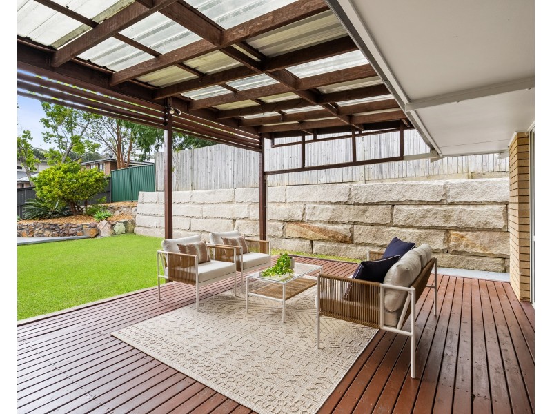 9 Darryl Road, Wyoming NSW 2250