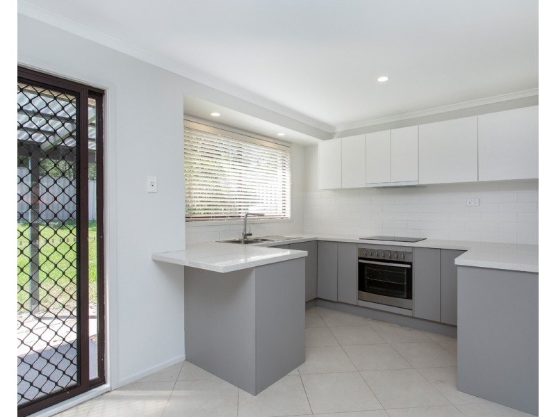 24 Cameron Crescent, Kincumber NSW 2251