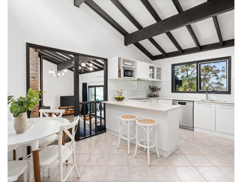 62 Mangrove Road, Narara NSW 2250