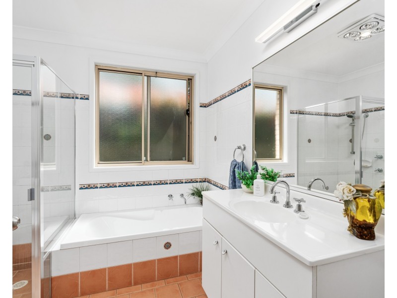 11 Mahogany Place, Springfield NSW 2250