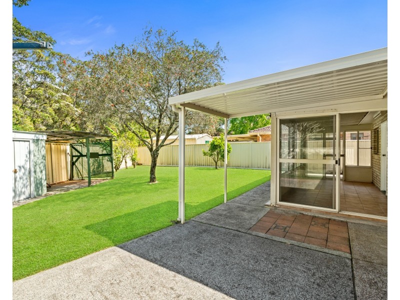 28 Rotherham Street, Bateau Bay NSW 2261