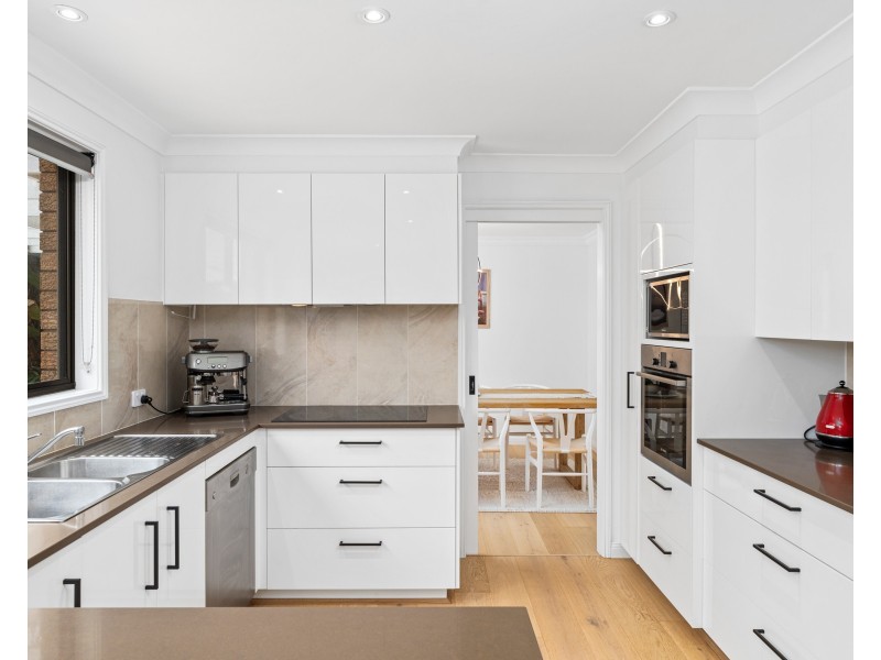 9 Research Road, Narara NSW 2250