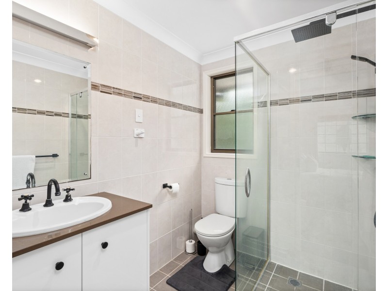 9 Research Road, Narara NSW 2250