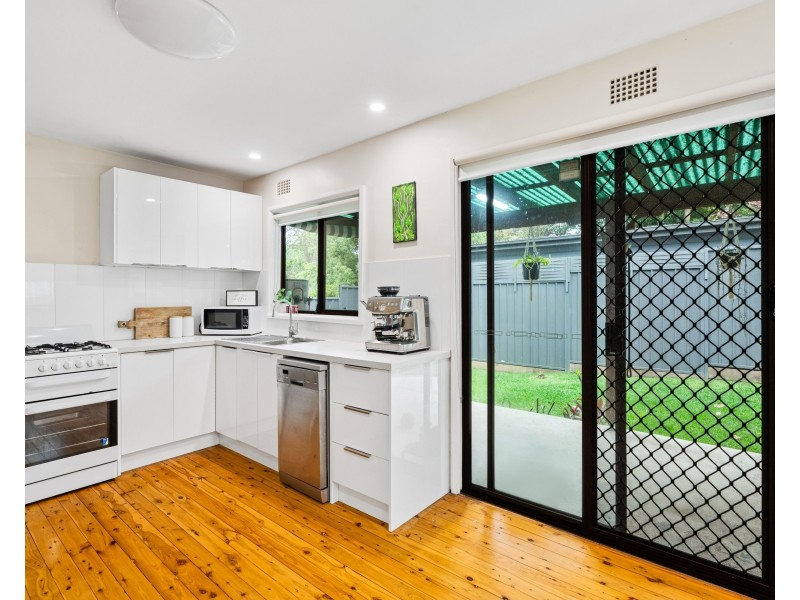 106 Glennie Street, Wyoming NSW 2250