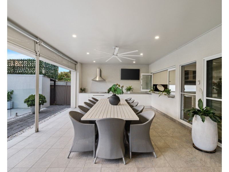 5 Harbour Street, Bateau Bay NSW 2261