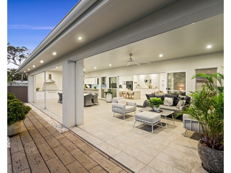 5 Harbour Street, Bateau Bay NSW 2261