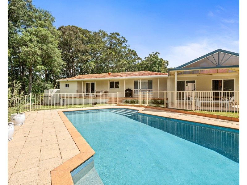 16 Stimsons Lane, Tumbi Umbi NSW 2261