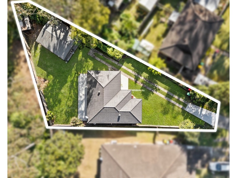 16 Balfour Close, Springfield NSW 2250