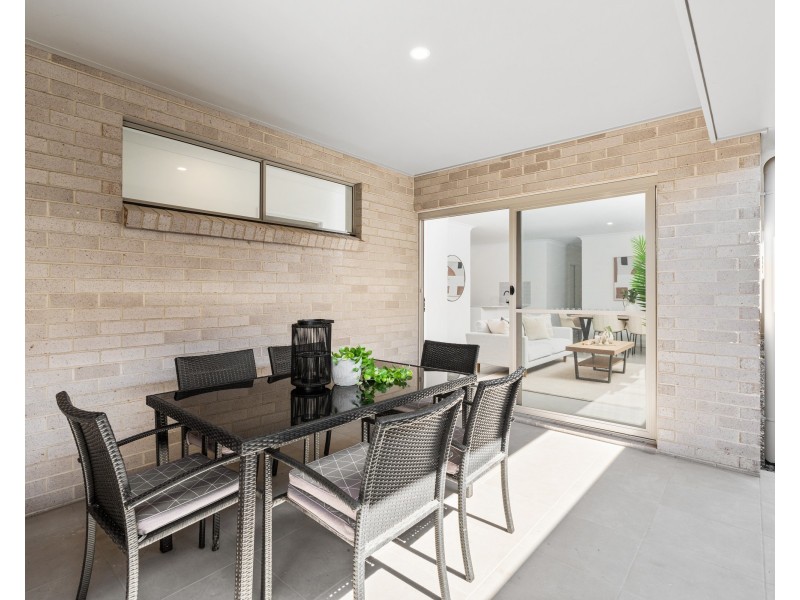 27 Kamira Road, Wadalba NSW 2259