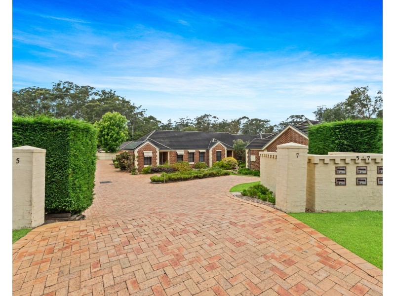 1/5-7 Richmond Mews, Mardi NSW 2259