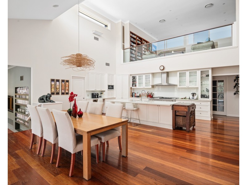 420 Oak Road, Matcham NSW 2250