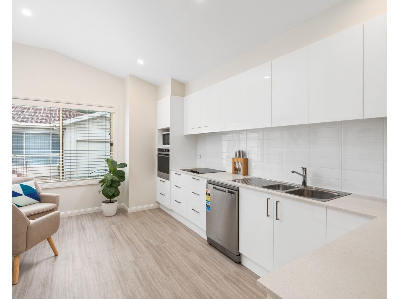 312/61 Karalta Road, Erina NSW 2250