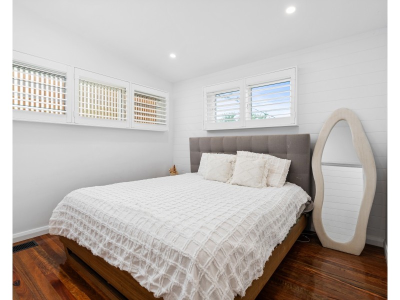4 Margherita Avenue, Bateau Bay NSW 2261