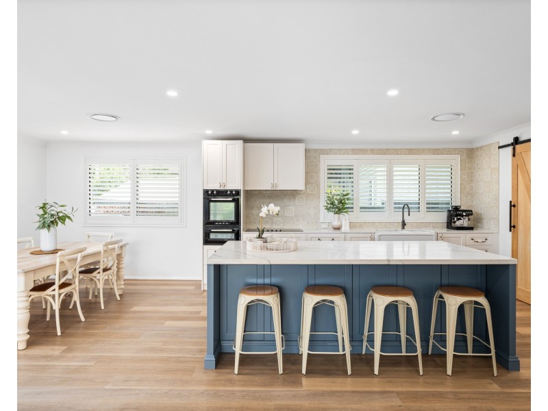 8 Craigend Street, Wyoming NSW 2250